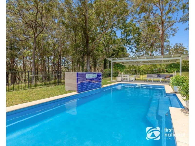 19 Goonaroo Place, Emerald Beach NSW 2456