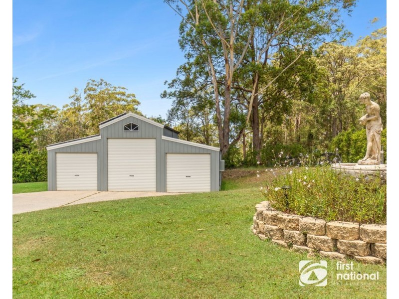 19 Goonaroo Place, Emerald Beach NSW 2456