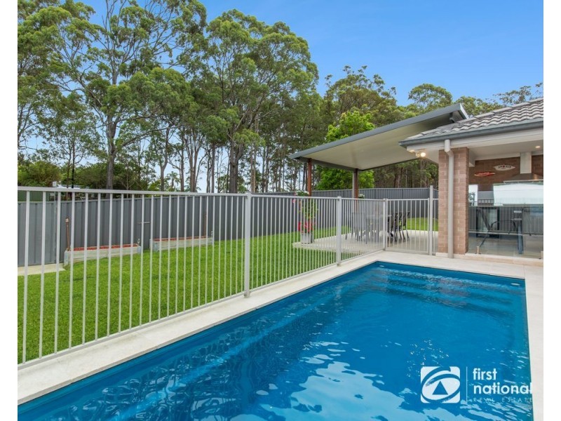 11 Seashore Place, Sandy Beach NSW 2456