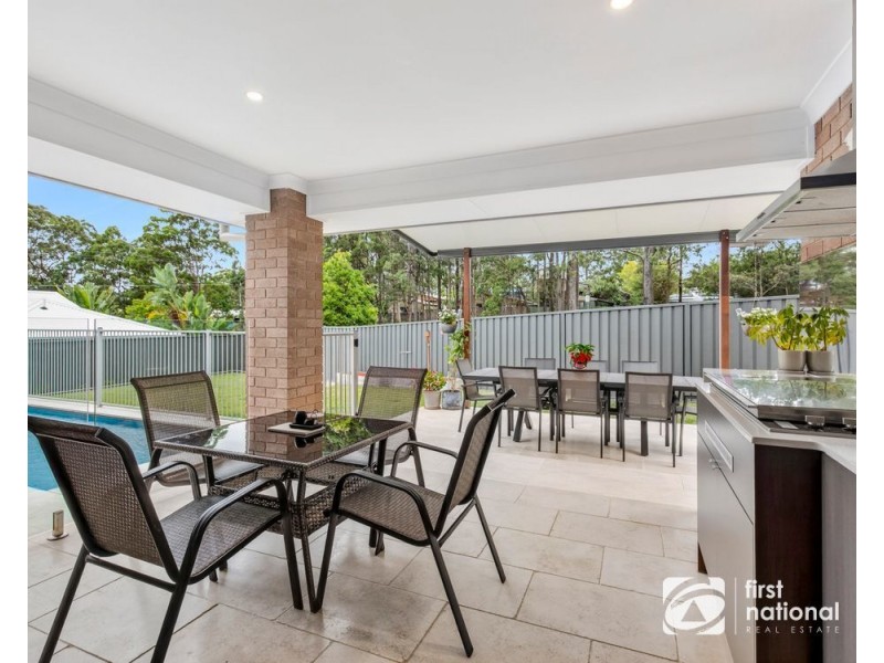 11 Seashore Place, Sandy Beach NSW 2456