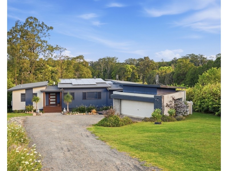 20 Lachlan Dew Close, Nana Glen NSW 2450