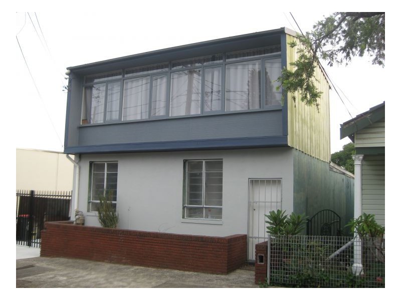 134 Warren Road, Marrickville NSW 2204