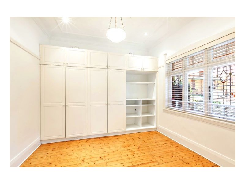 1B Yaralla Street, Newtown NSW 2042