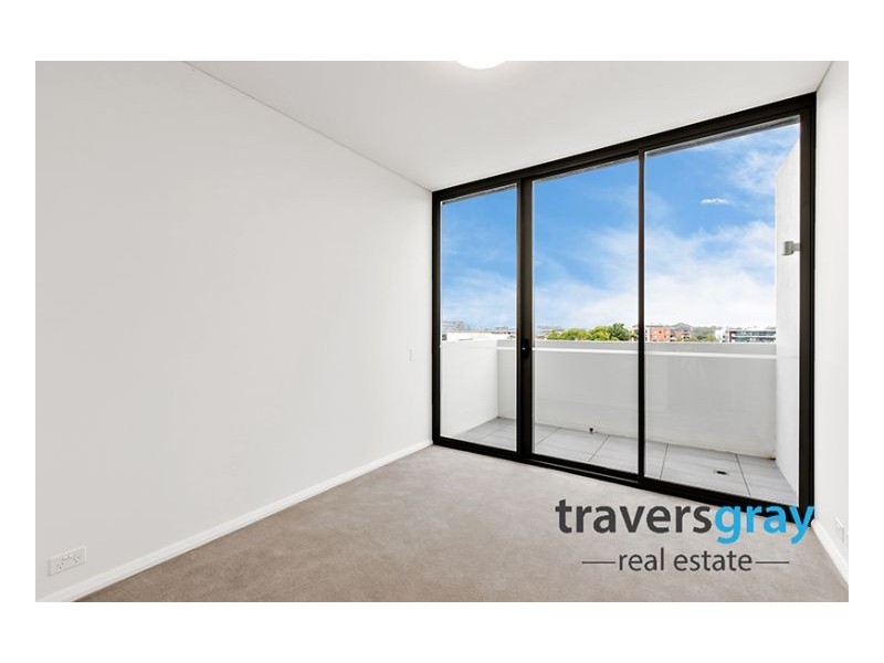 B601 /70 Macdonald St, Erskineville NSW 2043