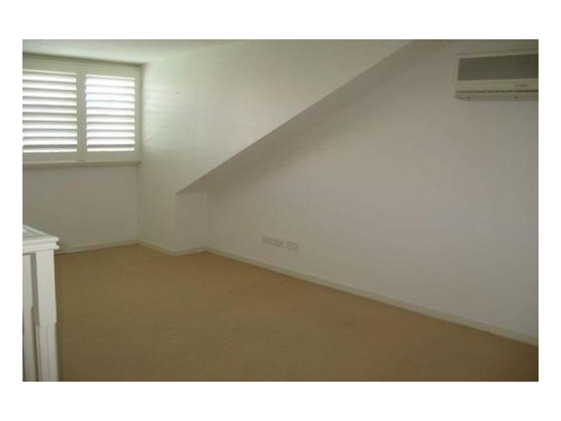 13 Campbell Street, Newtown NSW 2042