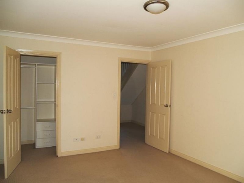 216 Henderson Road, Erskineville NSW 2043