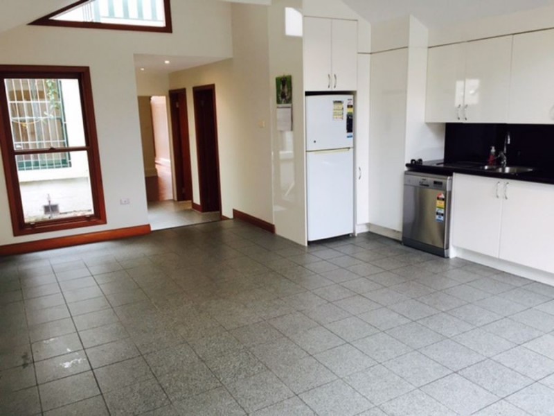 16 Phillip Street, Newtown NSW 2042