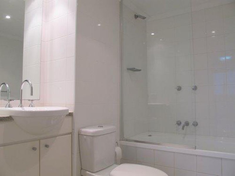 1502/221-229 Sydney Park Road, Erskineville NSW 2043