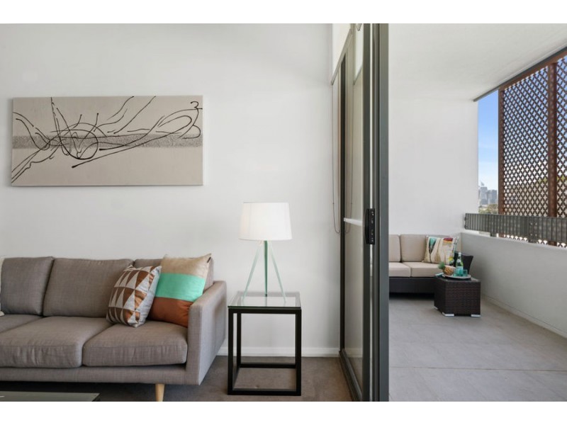 A807/33 Bridge Street, Erskineville NSW 2043