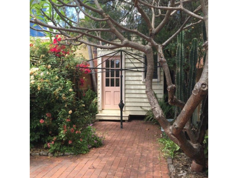 64 May Street, St Peters NSW 2044