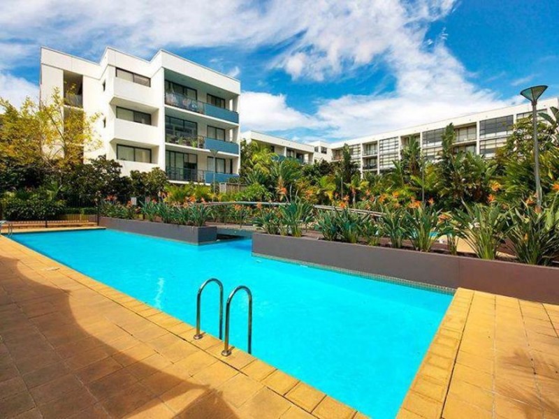 1303/221-229 Sydney Park Road, Erskineville NSW 2043