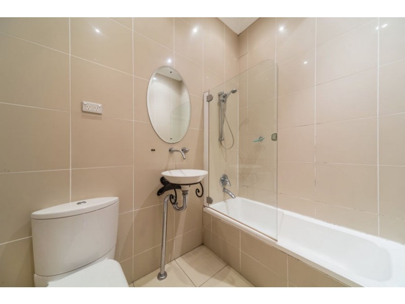 2/62 Erskineville Road, Erskineville NSW 2043