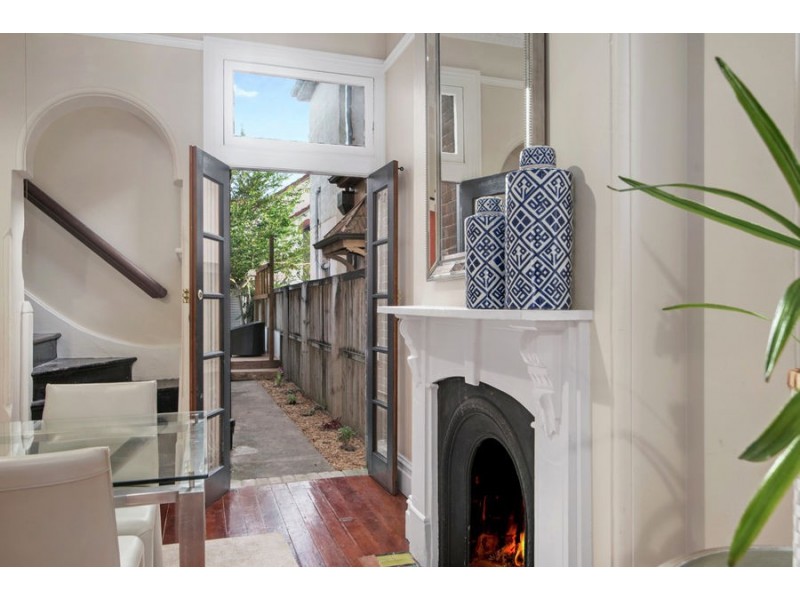 18 Cavendish Street, Enmore NSW 2042