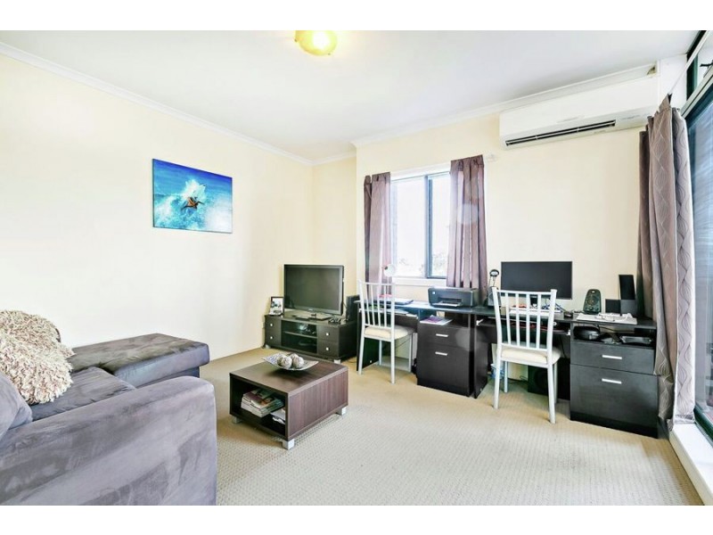 28/ 3-13 Erskineville Rd., Newtown NSW 2042