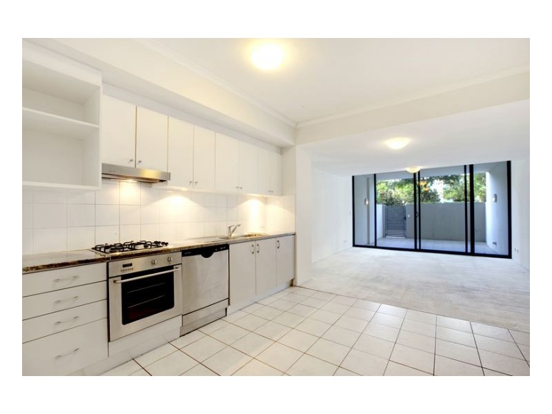 211/221 Sydney Park Rd, Erskineville NSW 2043