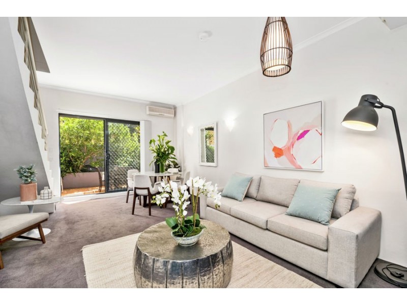 C307/6-8 Crescent Street (AKA 780 Bourke Street ), Redfern NSW 2016