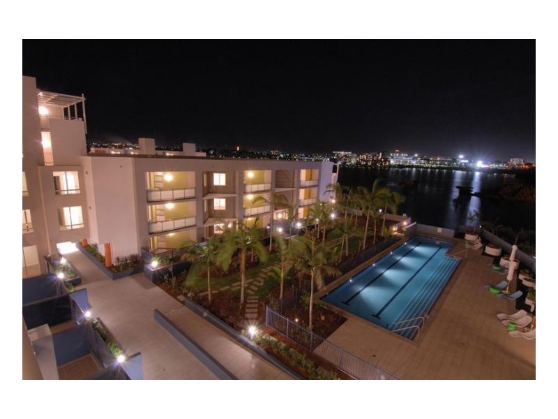 841/2 The Crescent, Wentworth Point NSW 2127