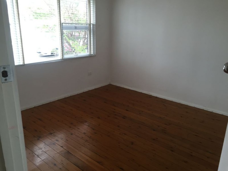 1/4 St Judes Crescent, Belmore NSW 2192