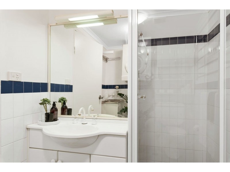 13/1 Linthorpe Street, Newtown NSW 2042