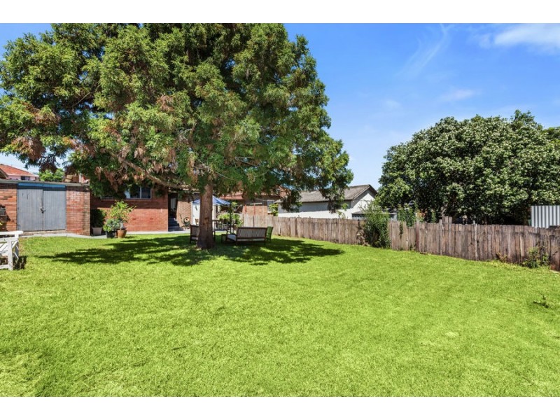 39 Napoleon Street, Riverwood NSW 2210