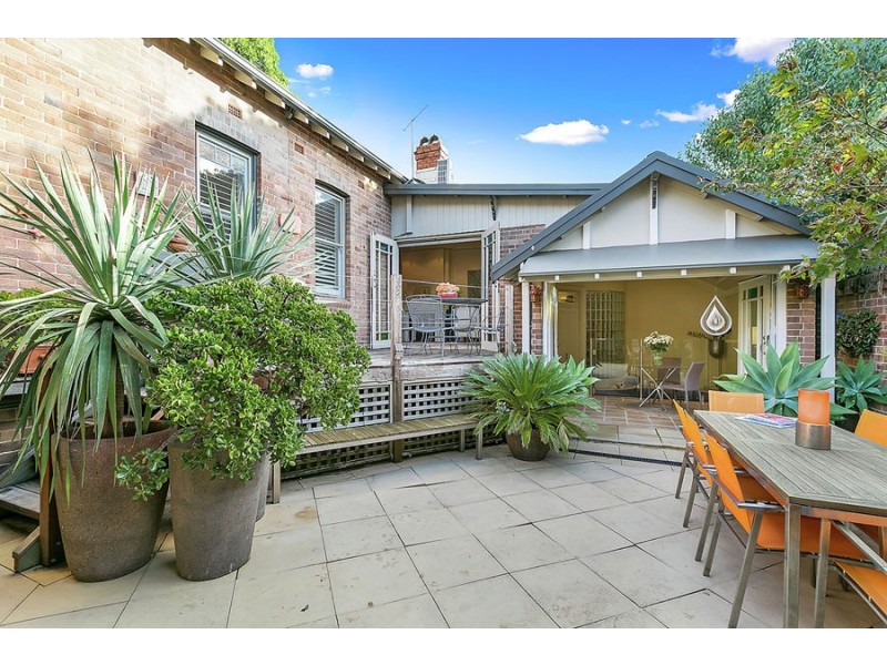 10 The Boulevarde, Lewisham NSW 2049