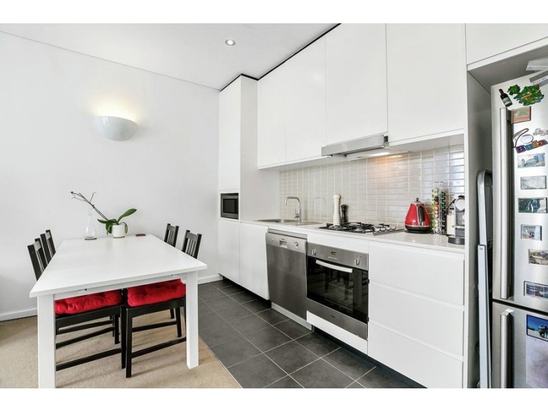 18/21 Coulson Street, Erskineville NSW 2043