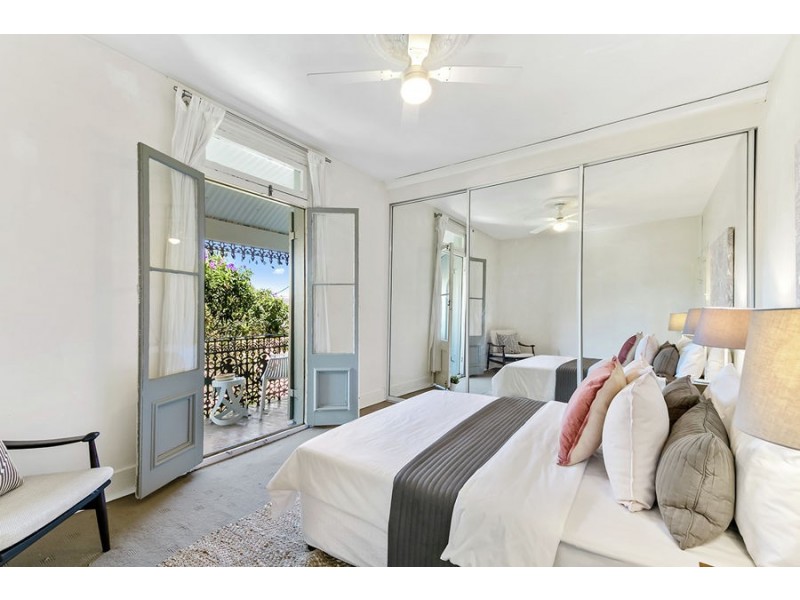 6 Lynch Avenue, Enmore NSW 2042