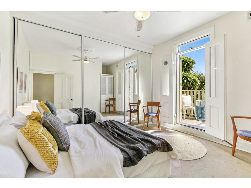 6 Lynch Avenue, Enmore NSW 2042