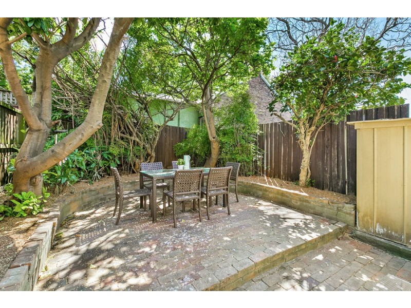 6 Lynch Avenue, Enmore NSW 2042