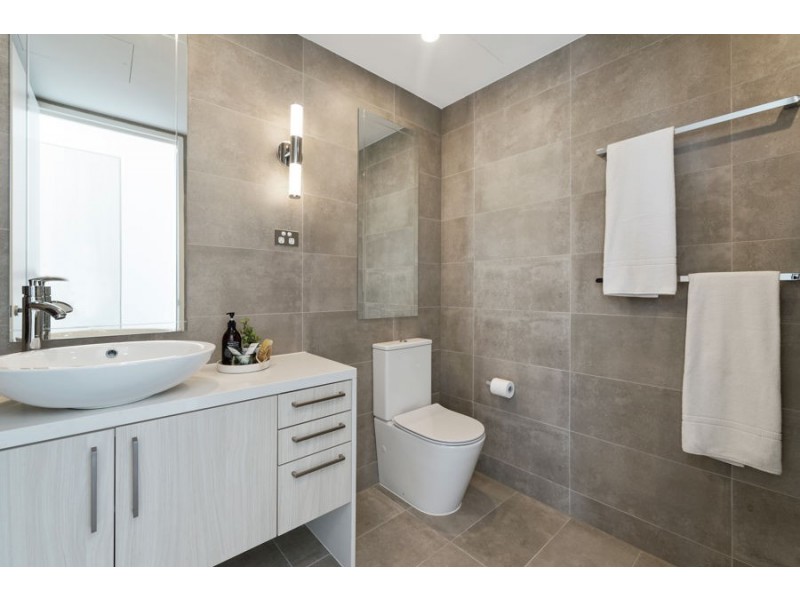 816/84-104 Anzac Parade, Kensington NSW 2033