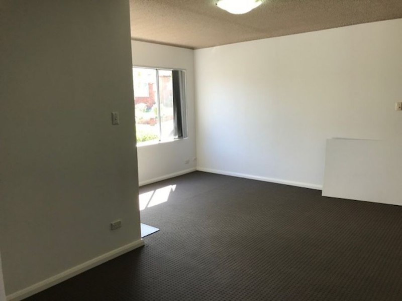 4/21 Parry Ave, Narwee NSW 2209