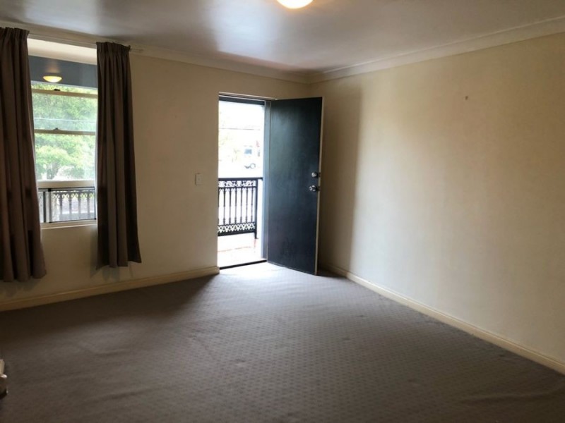 216 Henderson Road, Alexandria NSW 2015