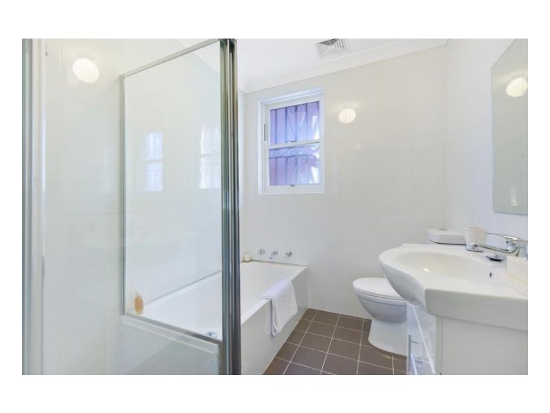 2/39 Banks Street, Monterey NSW 2217