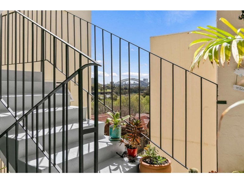 15/147 Brougham Street, Woolloomooloo NSW 2011