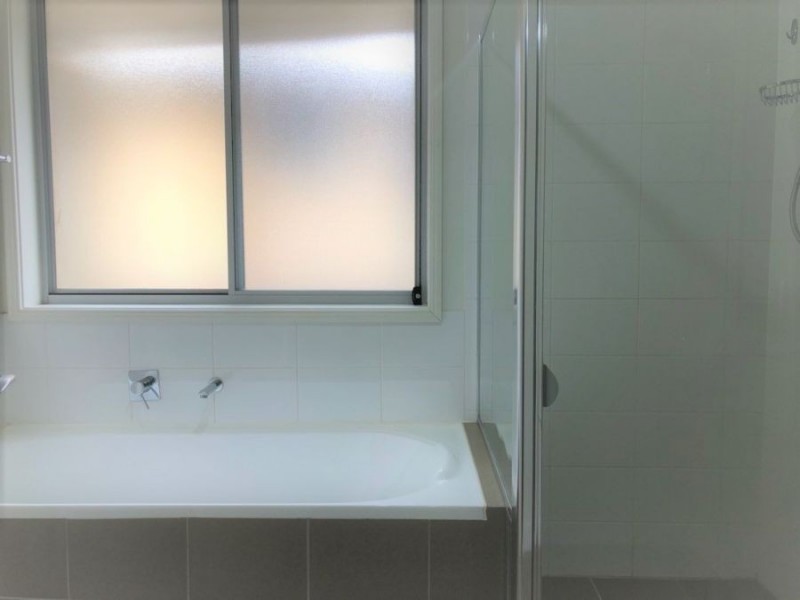 37 Reeves Crescent, Bonnyrigg NSW 2177