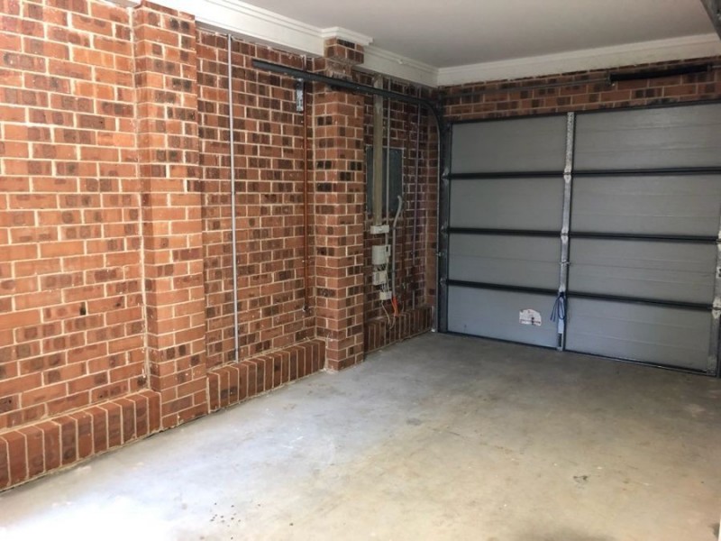 37 Reeves Crescent, Bonnyrigg NSW 2177