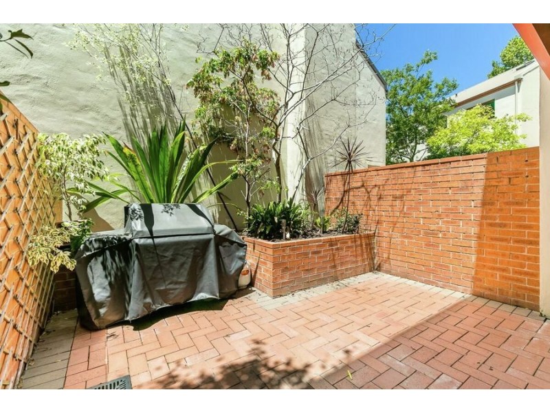 66 Park St, Erskineville NSW 2043