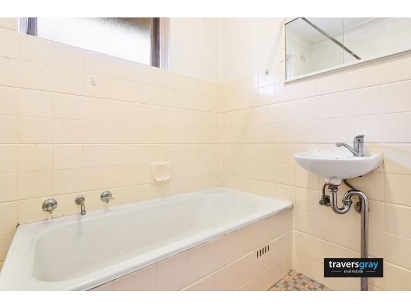 4/5 St Jude Crescent, Belmore NSW 2192