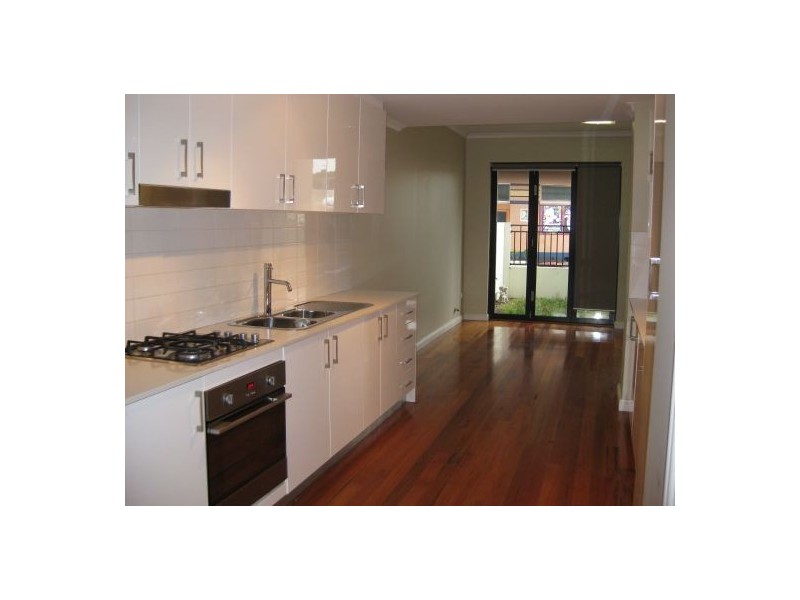 70 Erskineville Road, Erskineville NSW 2043