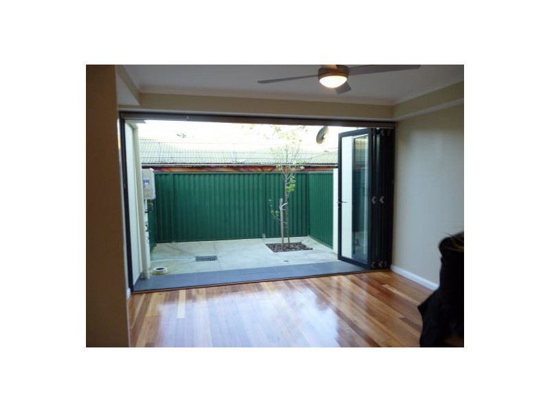 70 Erskineville Rd, Erskineville NSW 2043