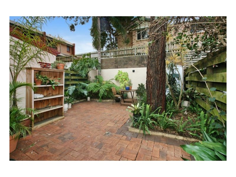 10 Alice Ave, Newtown NSW 2042