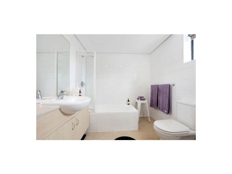 63/3-13 Erskineville Road, Newtown NSW 2042