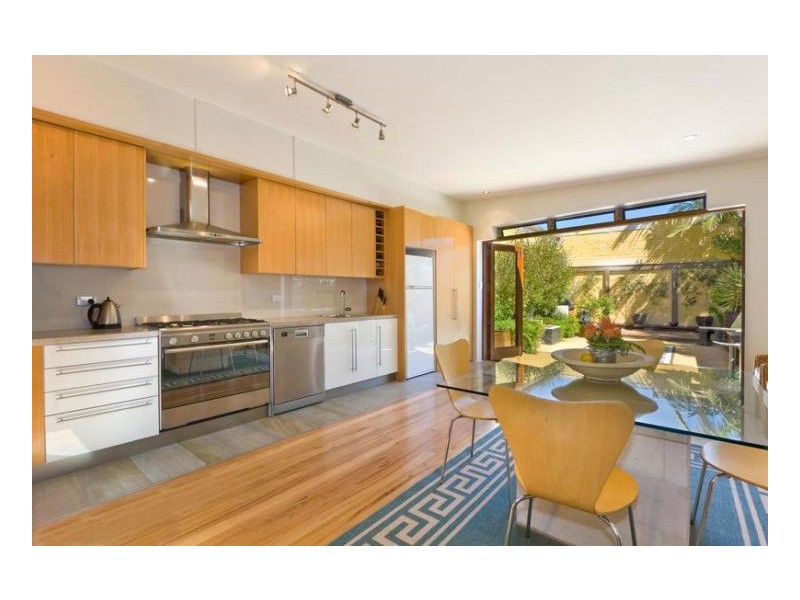 62 May Street, St Peters NSW 2044