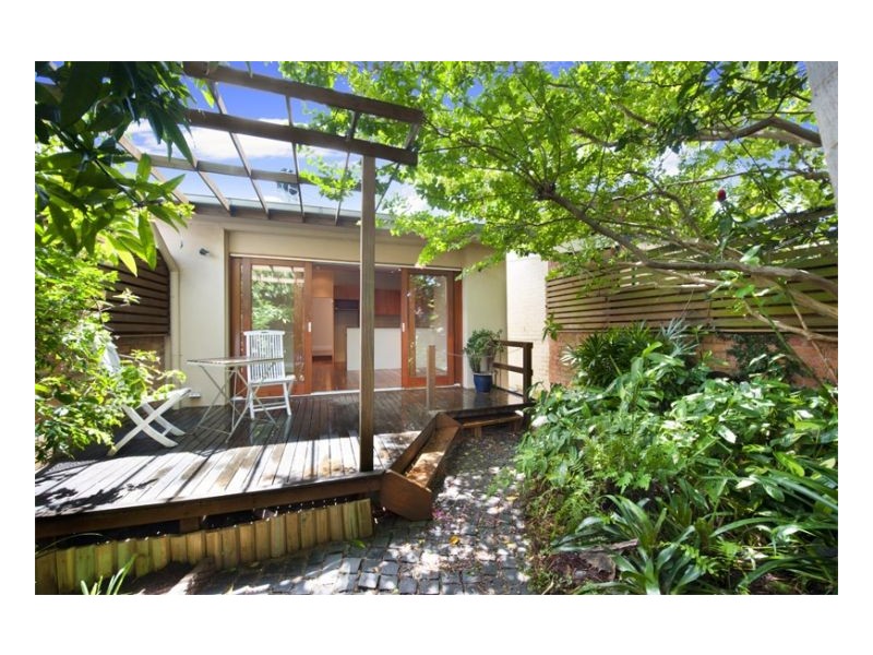 8 Pleasant Avenue, Erskineville NSW 2043