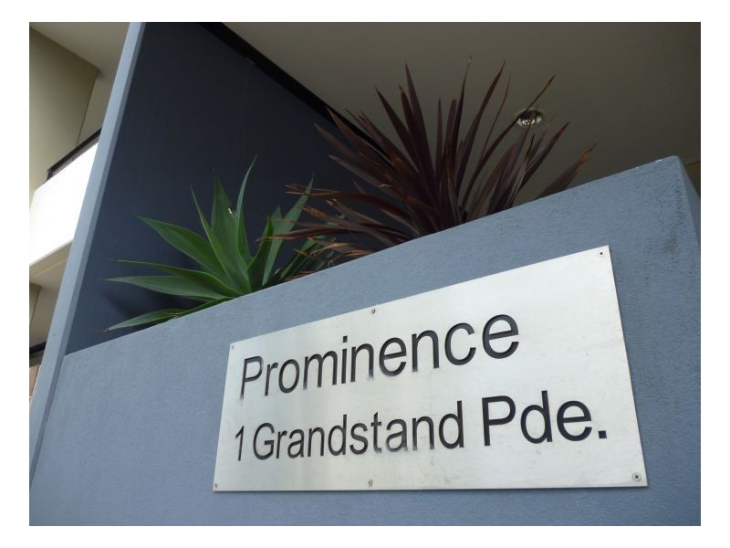 1115/1 GRANDSTAND PARADE, Zetland NSW 2017
