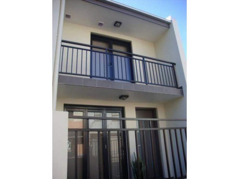 72 Erskineville Road, Erskineville NSW 2043