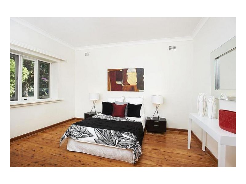 12 Goodwin Avenue, Ashfield NSW 2131