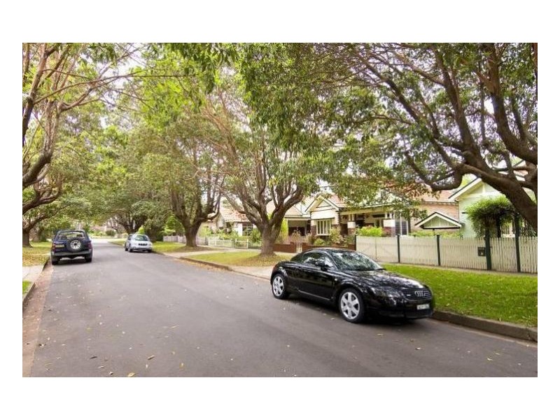 12 Goodwin Avenue, Ashfield NSW 2131