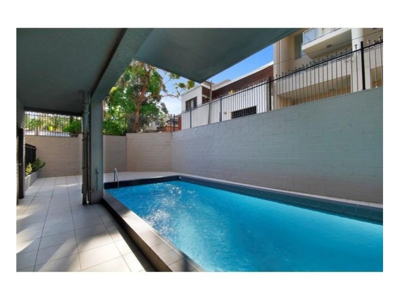 Unit 603/144 Mallett Street, Camperdown NSW 2050