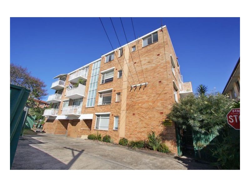 32/30 Ewart Street, Marrickville NSW 2204